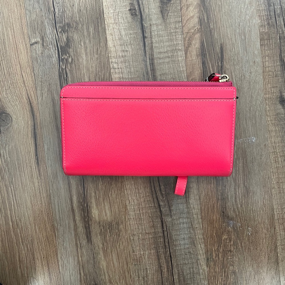 Kate Spade Wallet - Picture 2 of 5